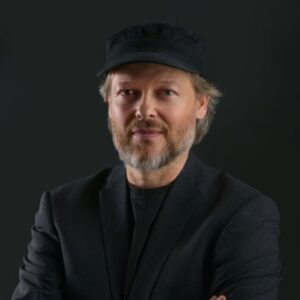 Dr. Michael Schmidt-SalomonFreischaffender Philosoph/Schriftsteller, Vorstandssprecher der Giordano-Bruno-Stiftung & Beirat C2C NGO